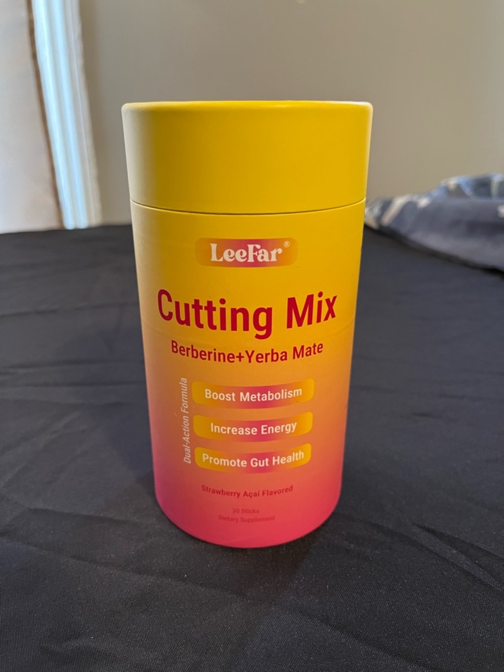 Leefar Cutting Mix - Yellow & Pink Supplement Canister